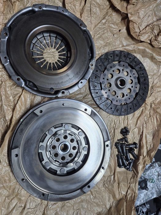 Sprzęgło dwumas oryginał Honda CRV 1.5T