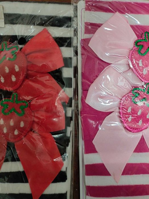 Чулки с бантиками , к игровому костюму новые -комплект 2 шт