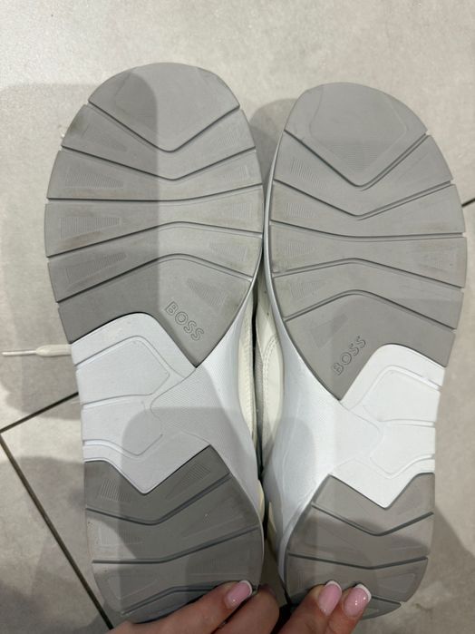 Buty damskie BOSS rozmiar 39