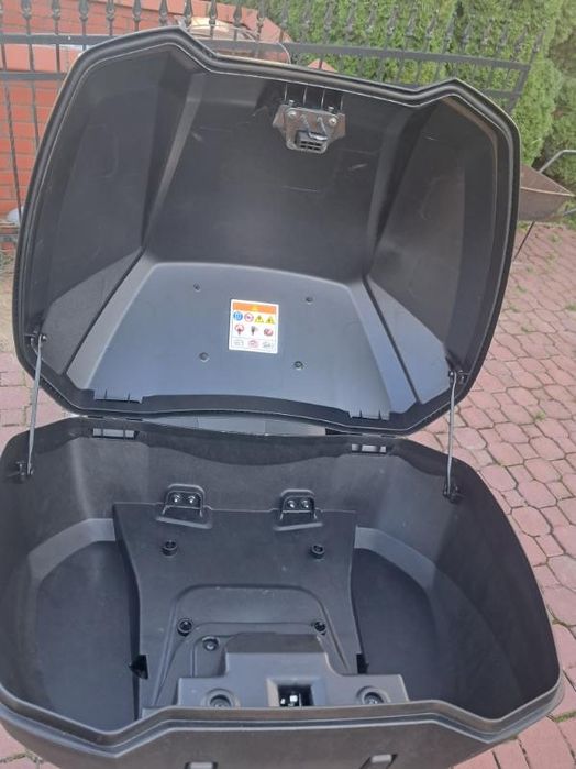 Honda Forza 125 350 kufer razem z podstawą smart kay 2024 jak nowy