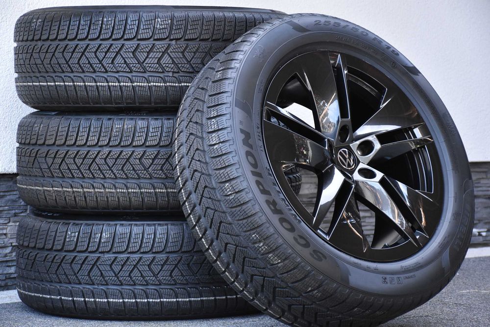 Nowe koła zimowe OEM Audi Q4 Sportback e-tron VW ID.4 ID.5 ID.6 SKODA ELROQ ENYAQ PEAQ CUPRA Tavascan 19" Pirelli