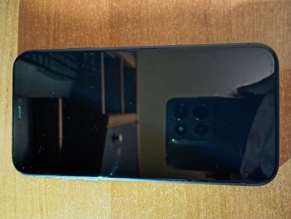 IPHONE 11 64GB OKAZJA!!! (Odbior lub wysyłka OLX)