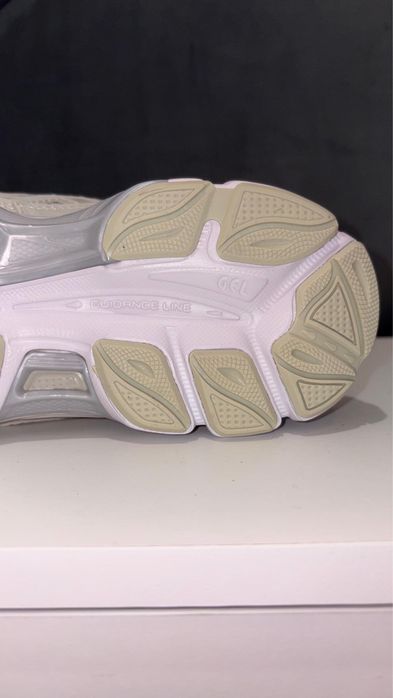 Asics NYC gel com caixa
