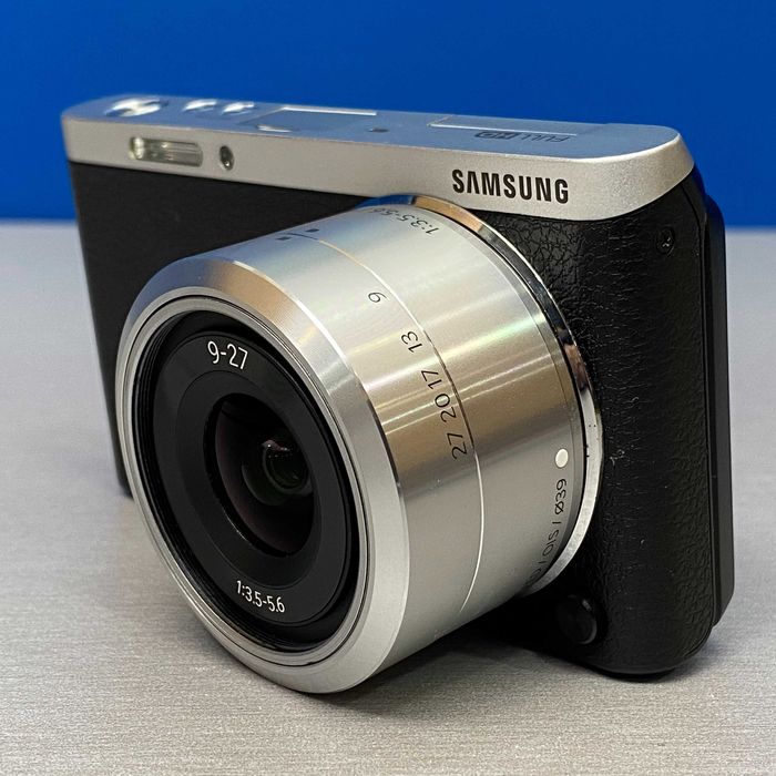 Samsung NX Mini (20.5MP) + 9-27mm f/3.5-5.6