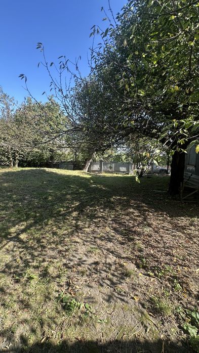 Чернівці; ділянка 20 сот. + 30 оренда; "під будівництво"; вул. Руська;