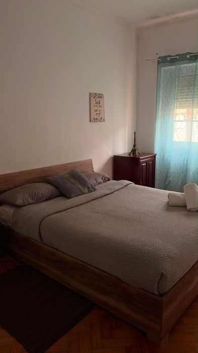 Quarto para arrendar