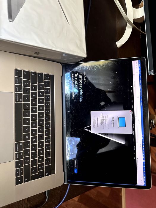 MacBook Pro A1707, 15,4', SSD 512GB, 14GB RAM, Intel Core I7