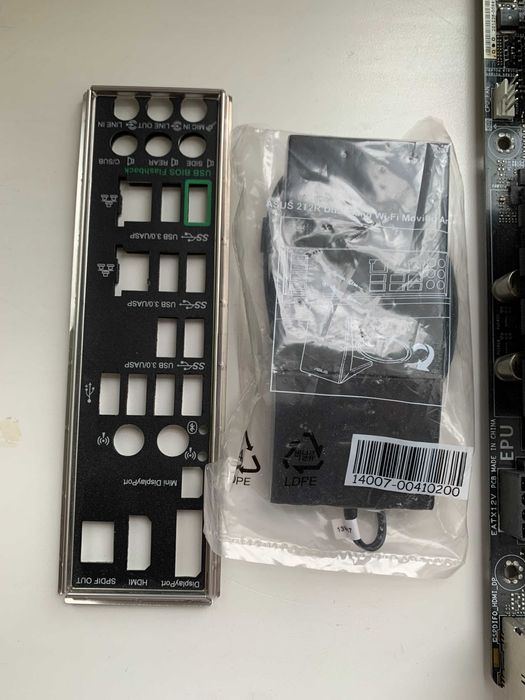 Несправна мат плата Asus Z97-Deluxe Motherboard Intel Z97 Atx Lga 1150