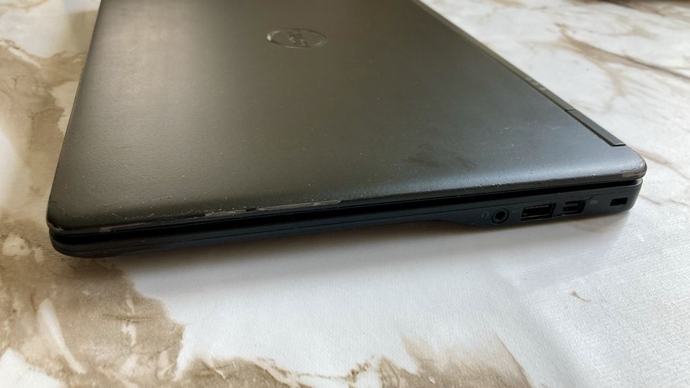 Dell Latitude E7250 12,5” i5 16/512 Win11 Pro