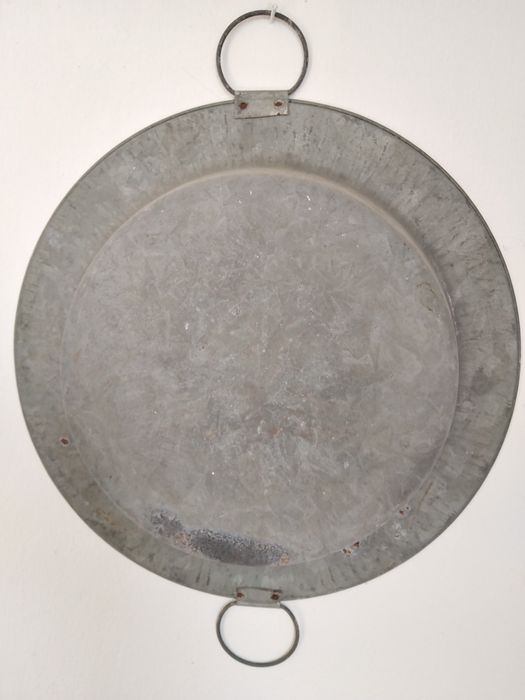 Braseira em Zinco Muito Antiga