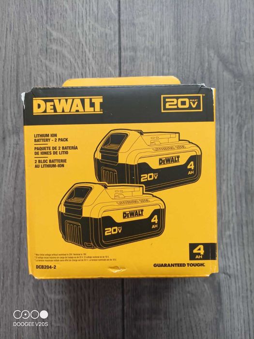 Dewalt DCB204 DCB203 DCB324-4 20V Max Li-ion Battery Pack