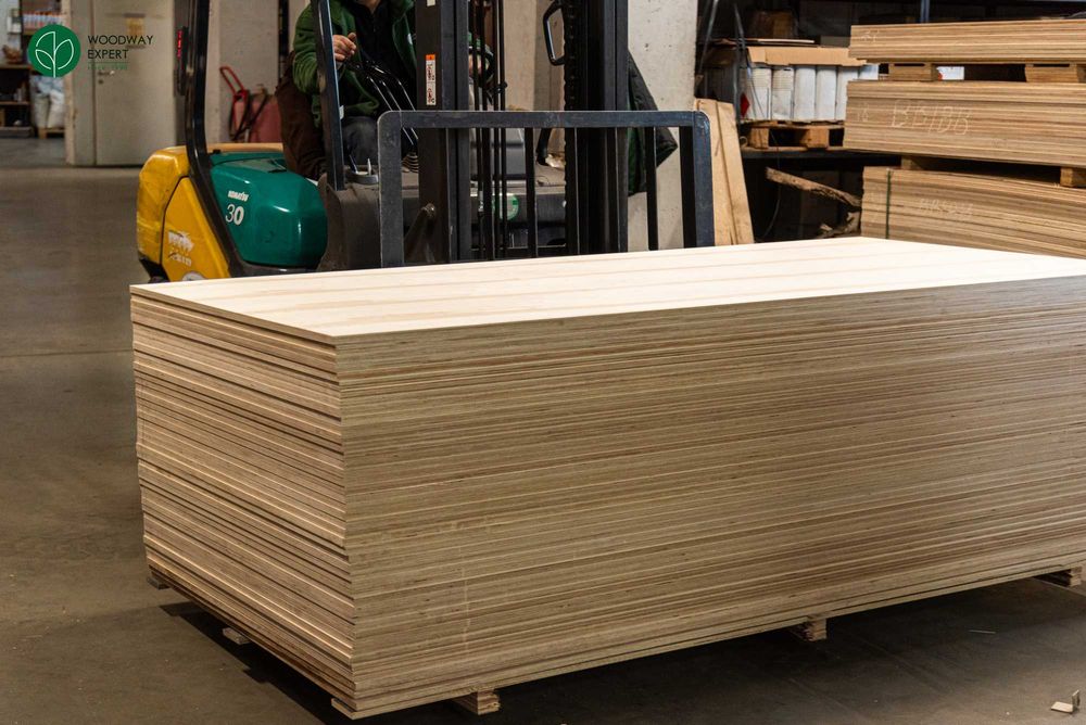 Фанера ФК вологостійка (1,525 х 1,525 м) в наявності