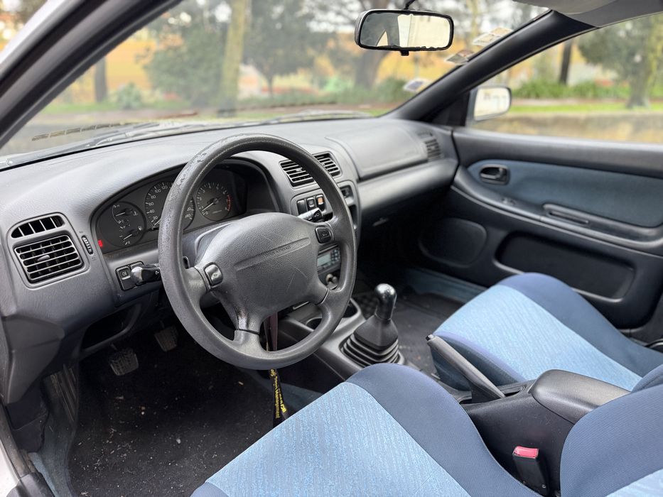 Mazda 323F GLX 120.000kms