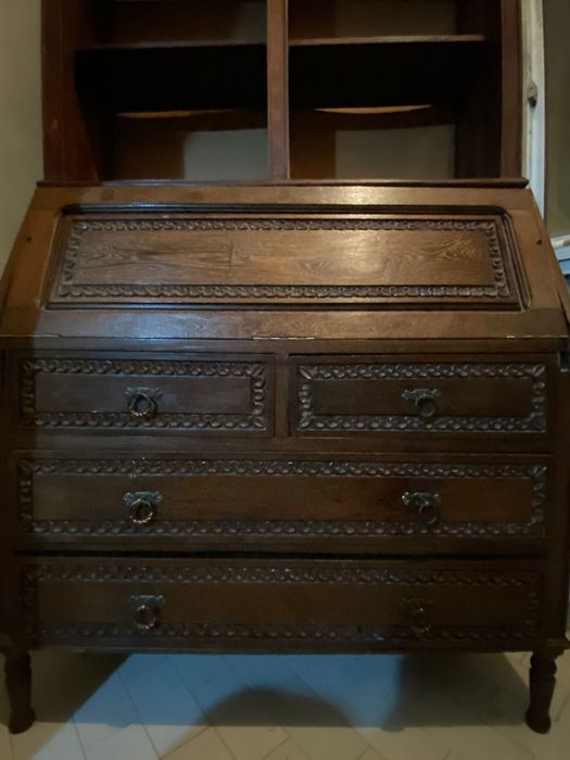 Movel Antigo em bom estado