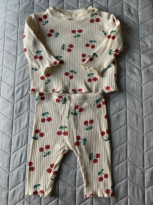 Продам костюмчик sinsay