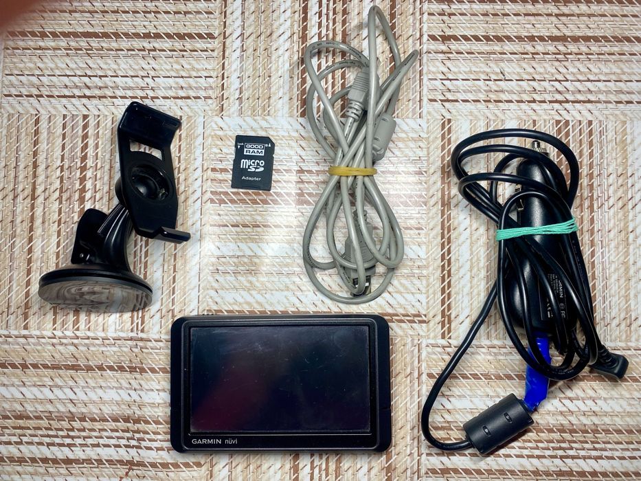 Навігатор Garmin nuvi 205w