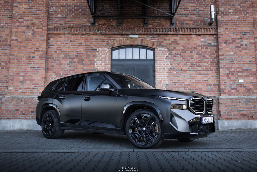 BMW XM XM 4,4 V8 653 KM Satyna Mat Black