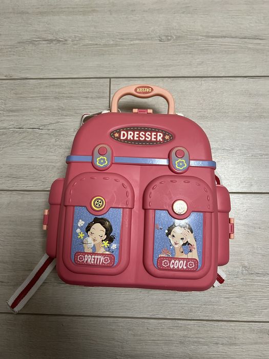 Дитячий ігровий чемоданчик-трюмо з косметикою та аксесуарами Dresser