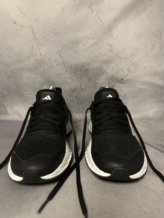 Buty Adidas Everyset Trainer