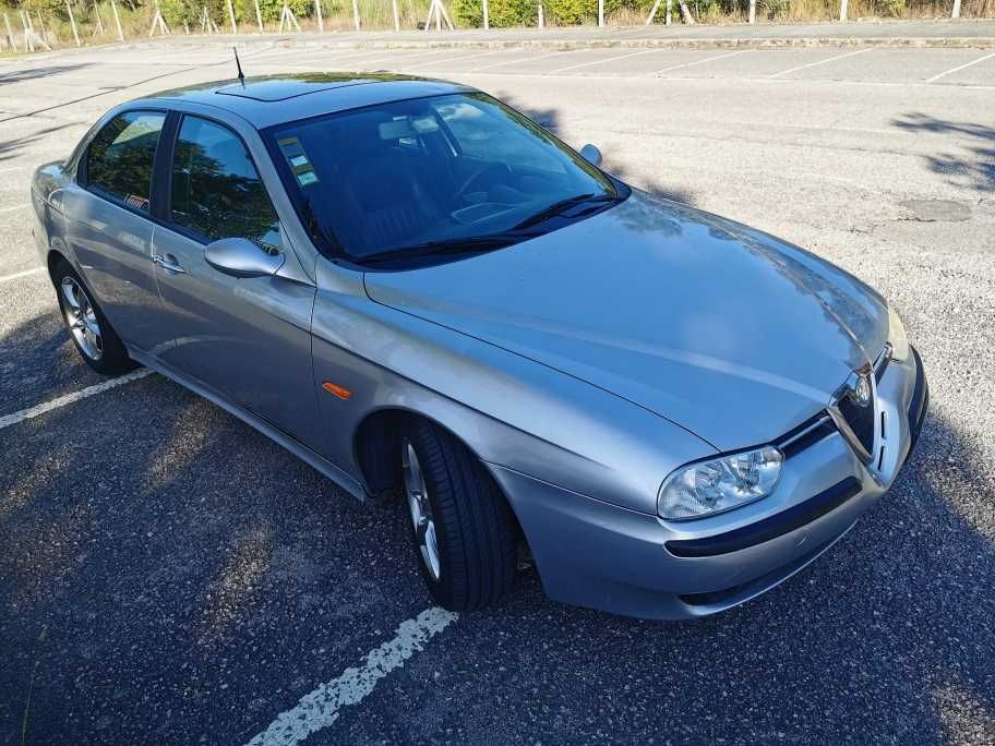 Alfa Romeo 156 2.4JTD foto 3