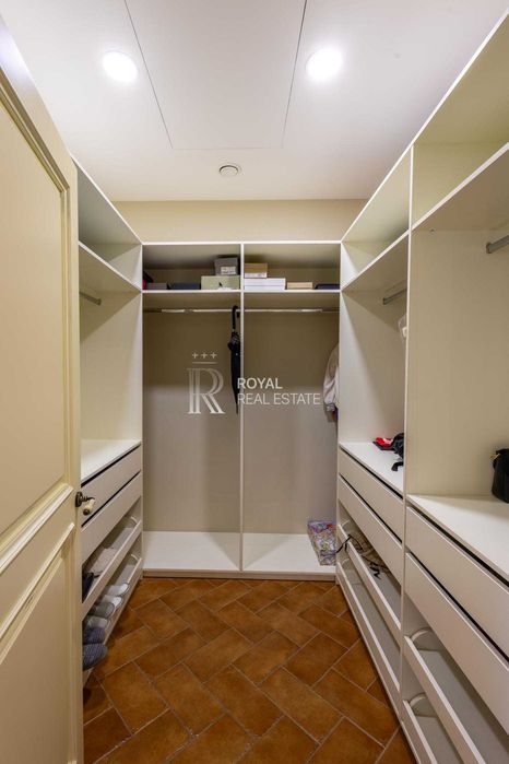 Оренда Будинку Романків 6-к 550м2 КМ Сонячна долина Генератор Камін