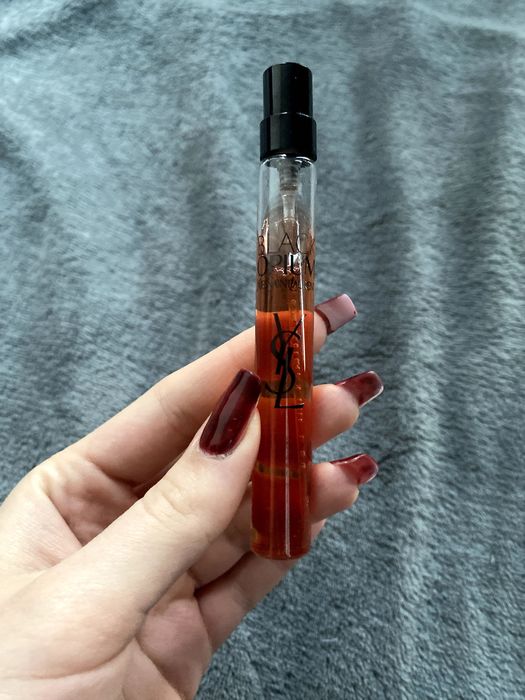 Yves Saint Laurent – Black Opium Eau de Parfum, 9 ml