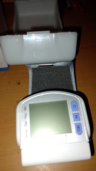 Тонометр ART4352