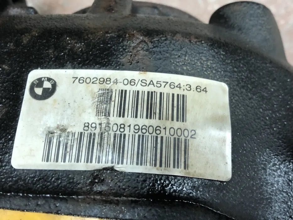 Задний редуктор BMW X5 E70 3.0d 3.5d 3.64 Задній міст БМВ Х5 Е53 мост