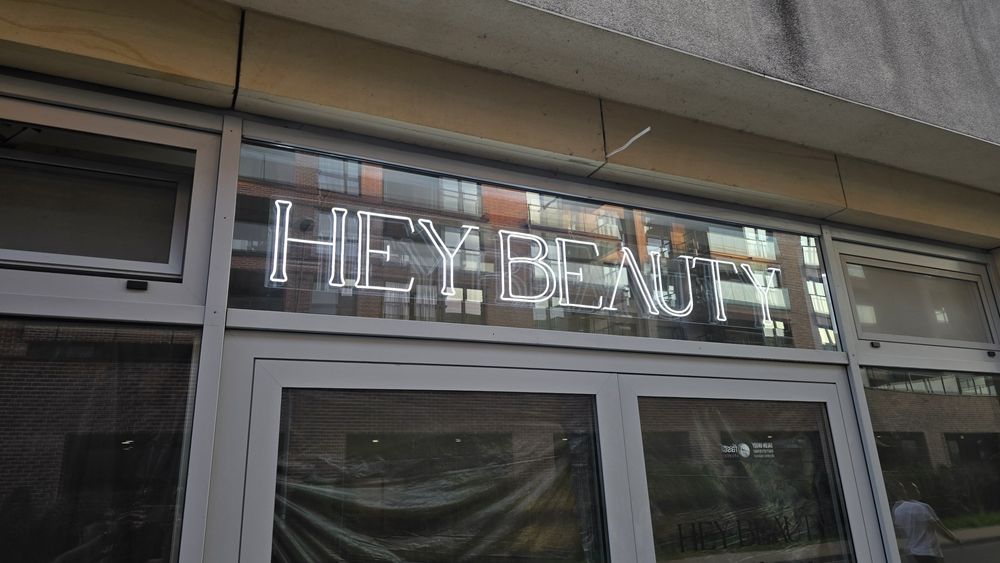 Reklama -producent, Kasetony świetlne, litery 3D, wyklejanie, NEONY