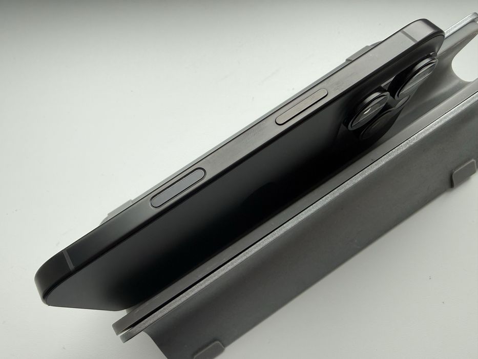 Apple iPhone 16 Pro 256gb Black Neverlock 92%