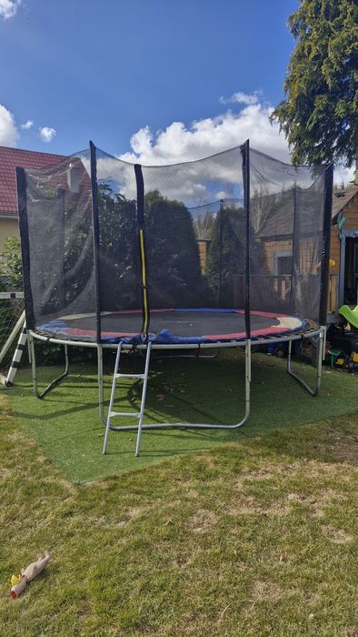 Siatka na trampoline 366-374