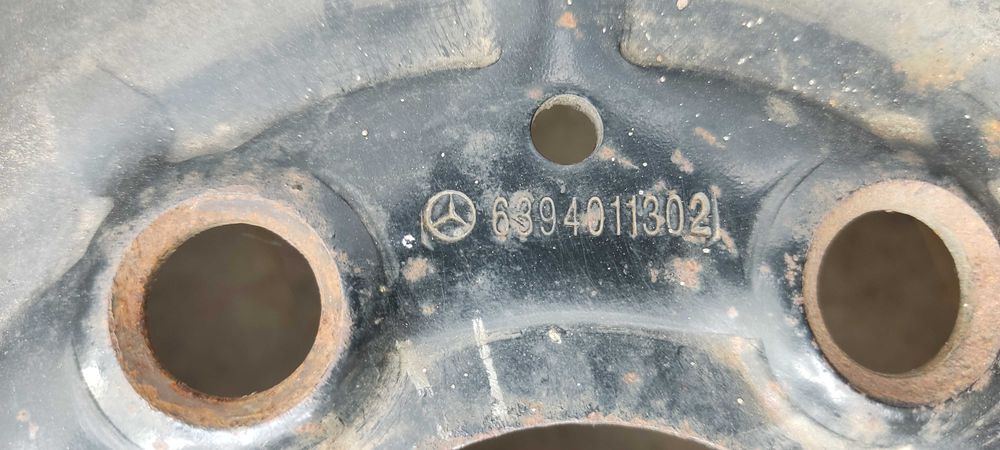 Обміняю колесо 225/55 R16 на 285/70 R16