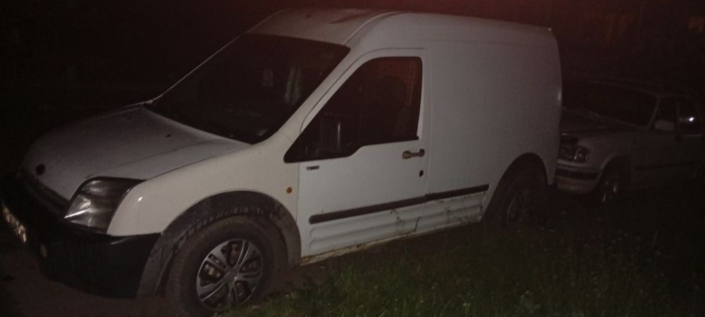 Ford connect 1,8 дизель 2003год
