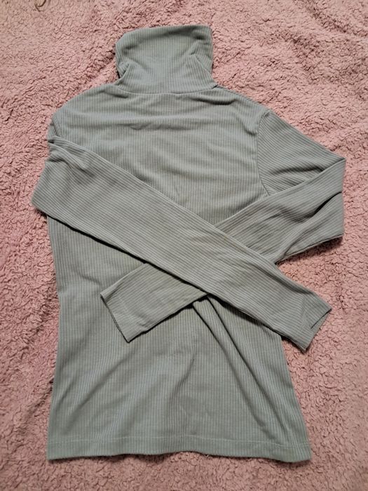 Гольф на дівчинку