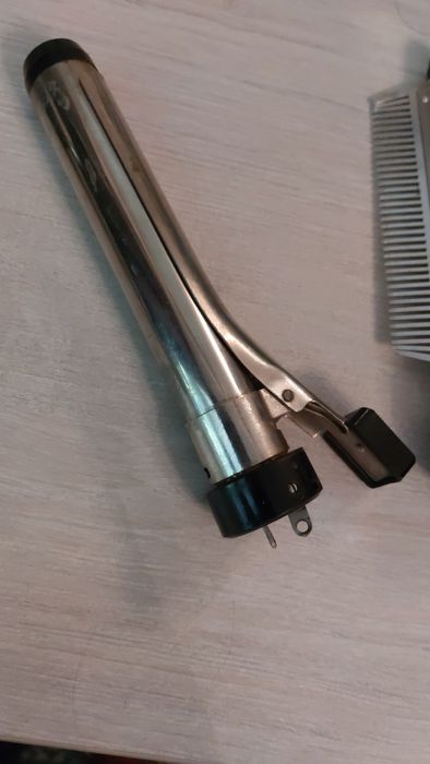 Продам электрощипцы-расческа