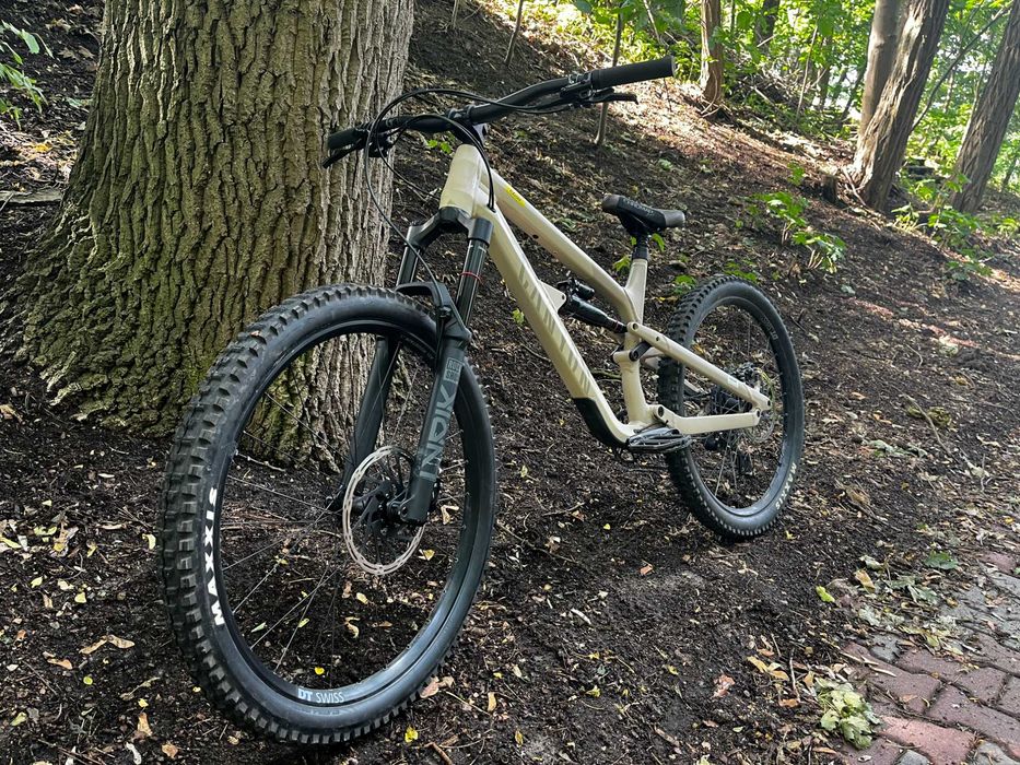 Canyon Spectral AL 5 2023 M 27.5 RockShox Lyrik / GX / Tubeless
