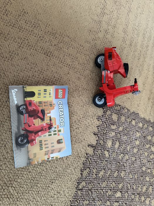 LEGO Creator Vespa 40517