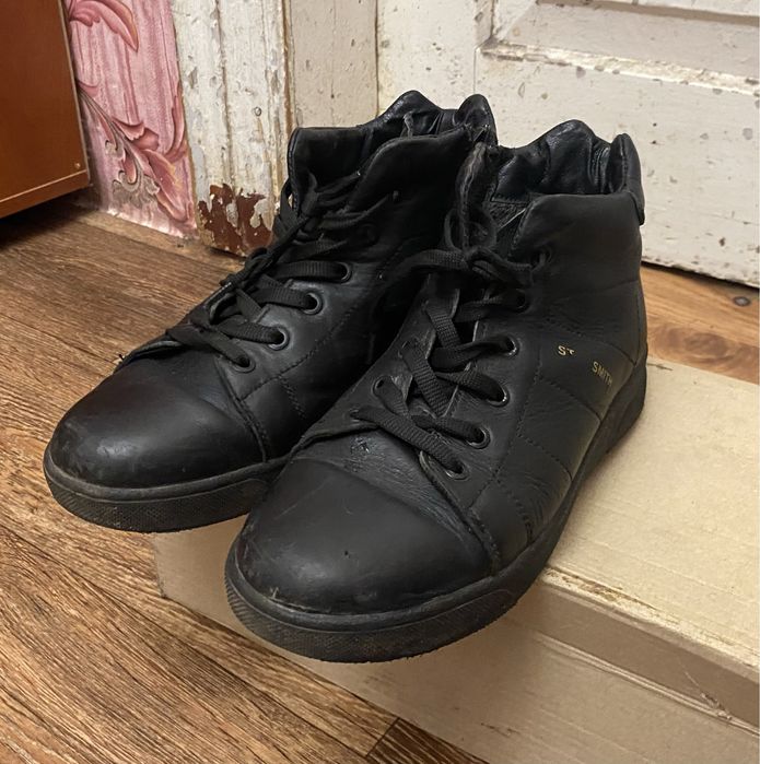 Продам кросовки