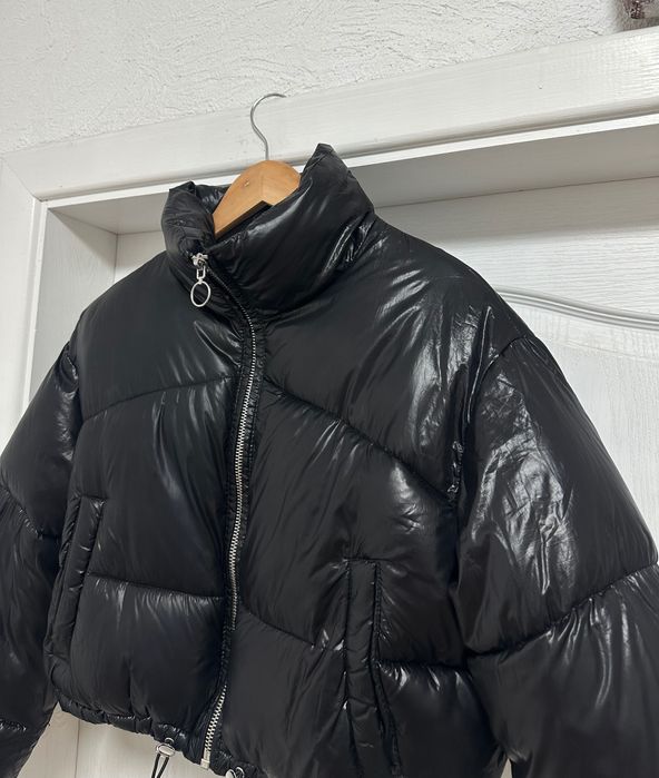Женский пуховик укороченный  S размер дутик bershka jacket