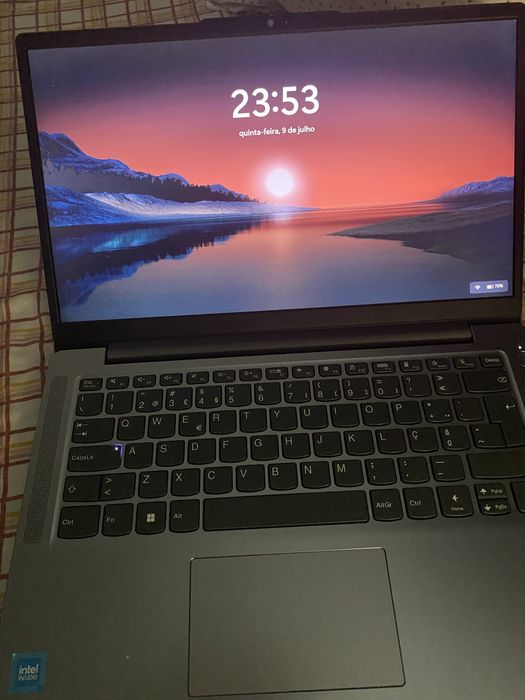 Portatil lenovo ideapad slim3
