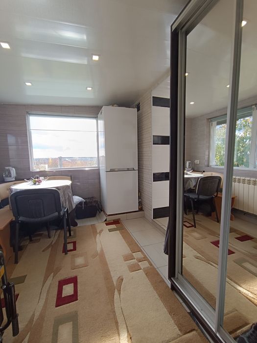 Продається компактний житловий будинок з ремонтом