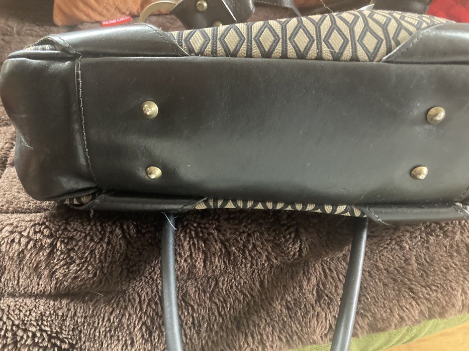 Torebka Wojewodzic skóra materiał