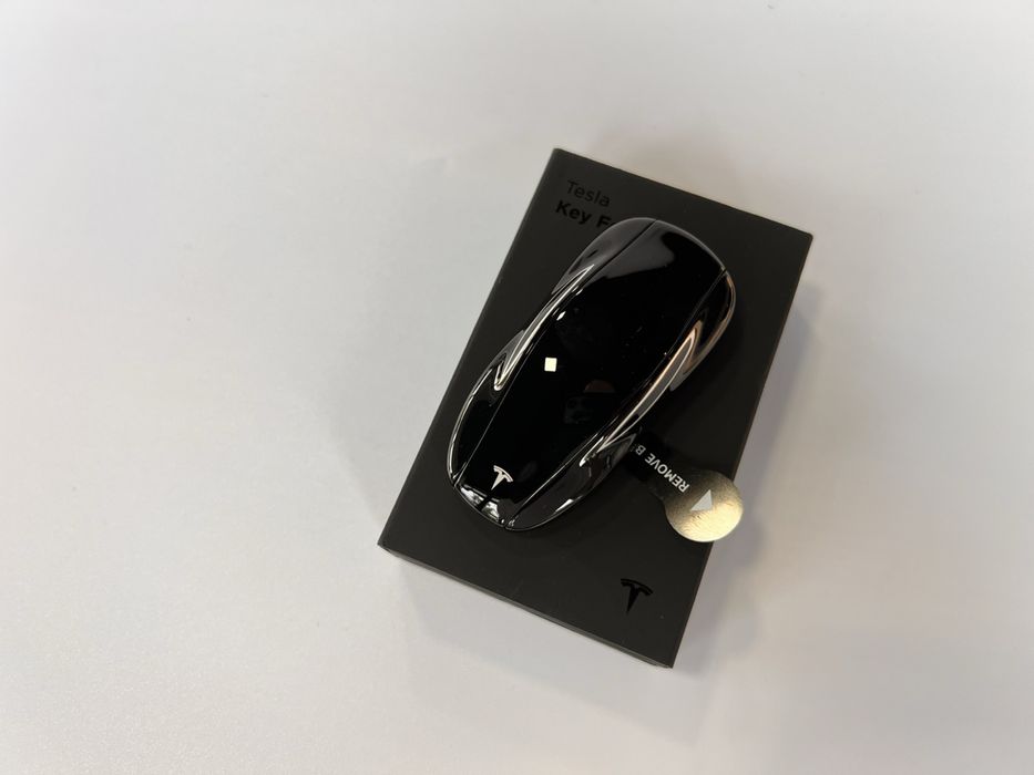 ОРИГІНАЛ!!! Ключ - МАШИНКА Tesla model 3/Y KEY FOB