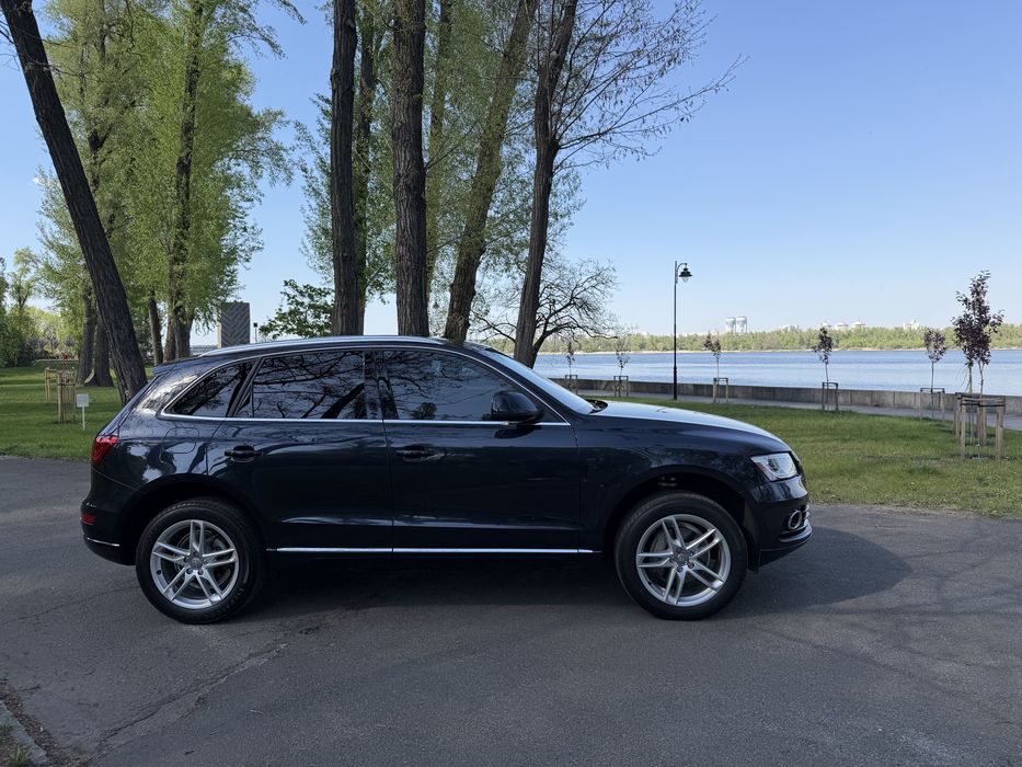 Audi Q5 Premium Plus