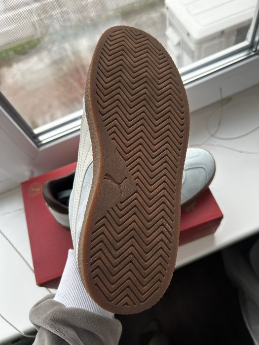 Puma Кроссовки женские 37,5