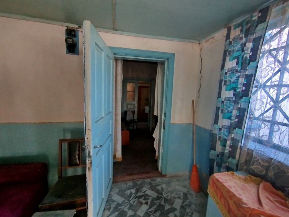 Цегляна частина будинку, окрема адреса, свій двір, Малин, 5 сот. землі