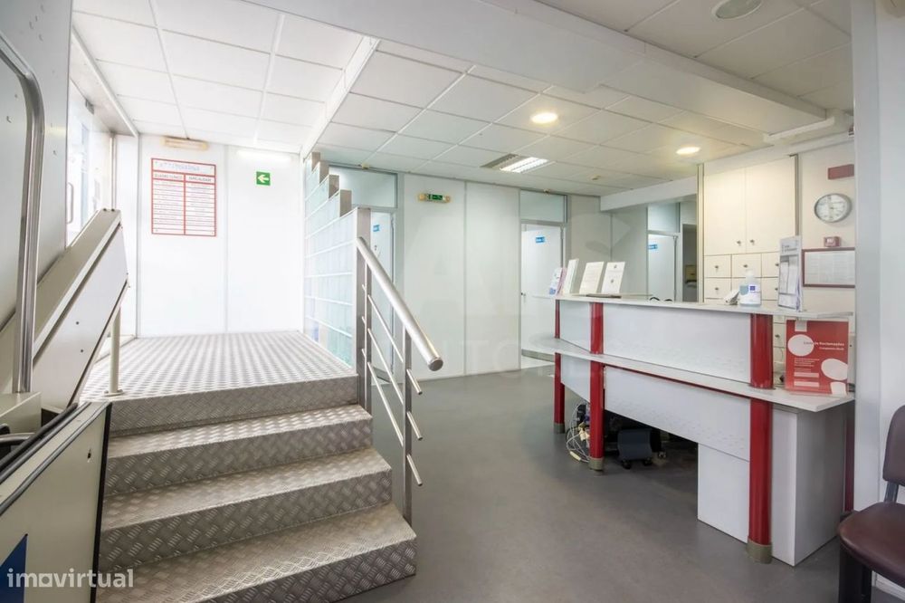 Espaço comercial centro Cruz de Pau