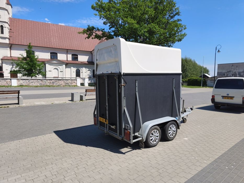 Przyczepa konna dla koni 1.5 konia Wesco 1300 DMC Bardzo dobry Stan!!!