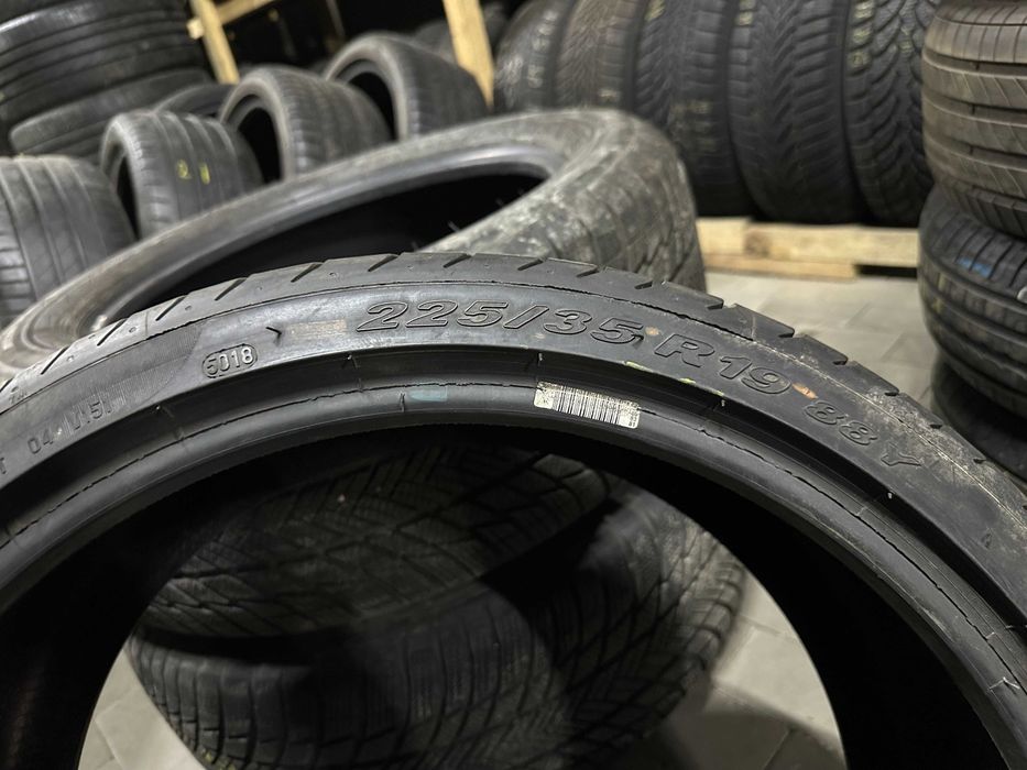 ШИНИ літо 255/30R19 + 225/35R19 PIRELLI Pzero 4шт