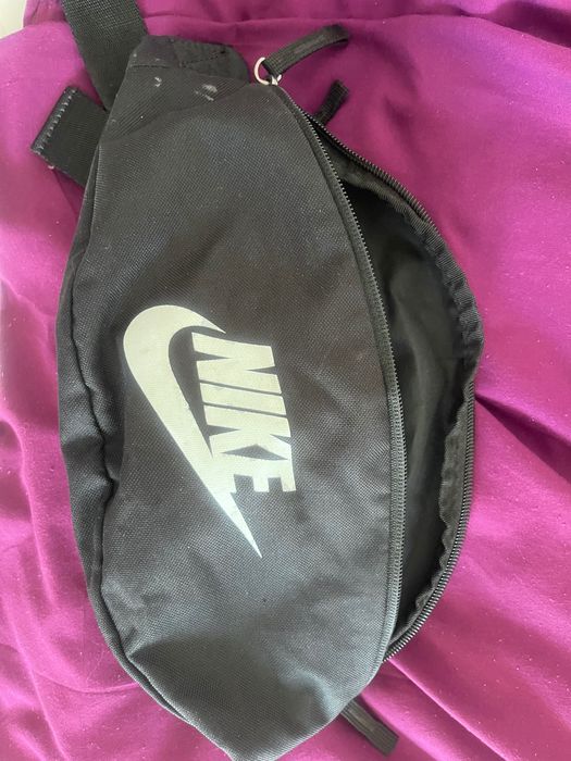 Nerka Nike czarna
